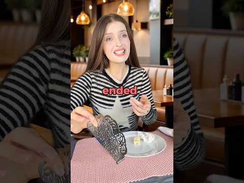 At the restaurant 🆚 at home #englishtips #learnenglish