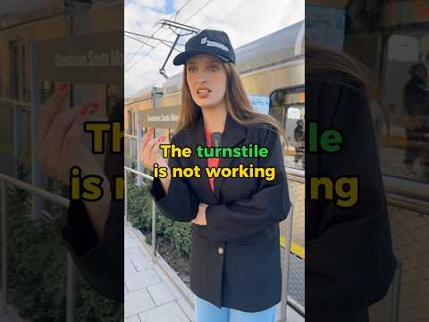 English at the metro station 🚉 #english #englishteacher #englishtips #learnenglish