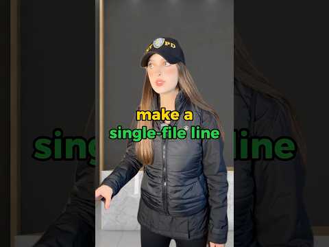 Waiting in line 〰️ #english #englishteacher #englishtips #learnenglish